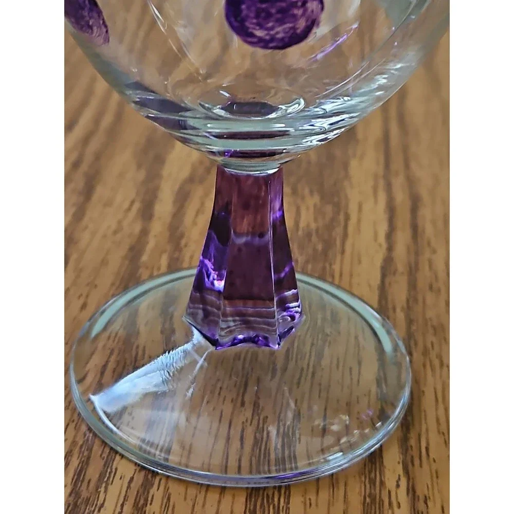 Set of 2 Hand Painted Grape Stemmed Wine Glasses, Clear Purple Glass Vines